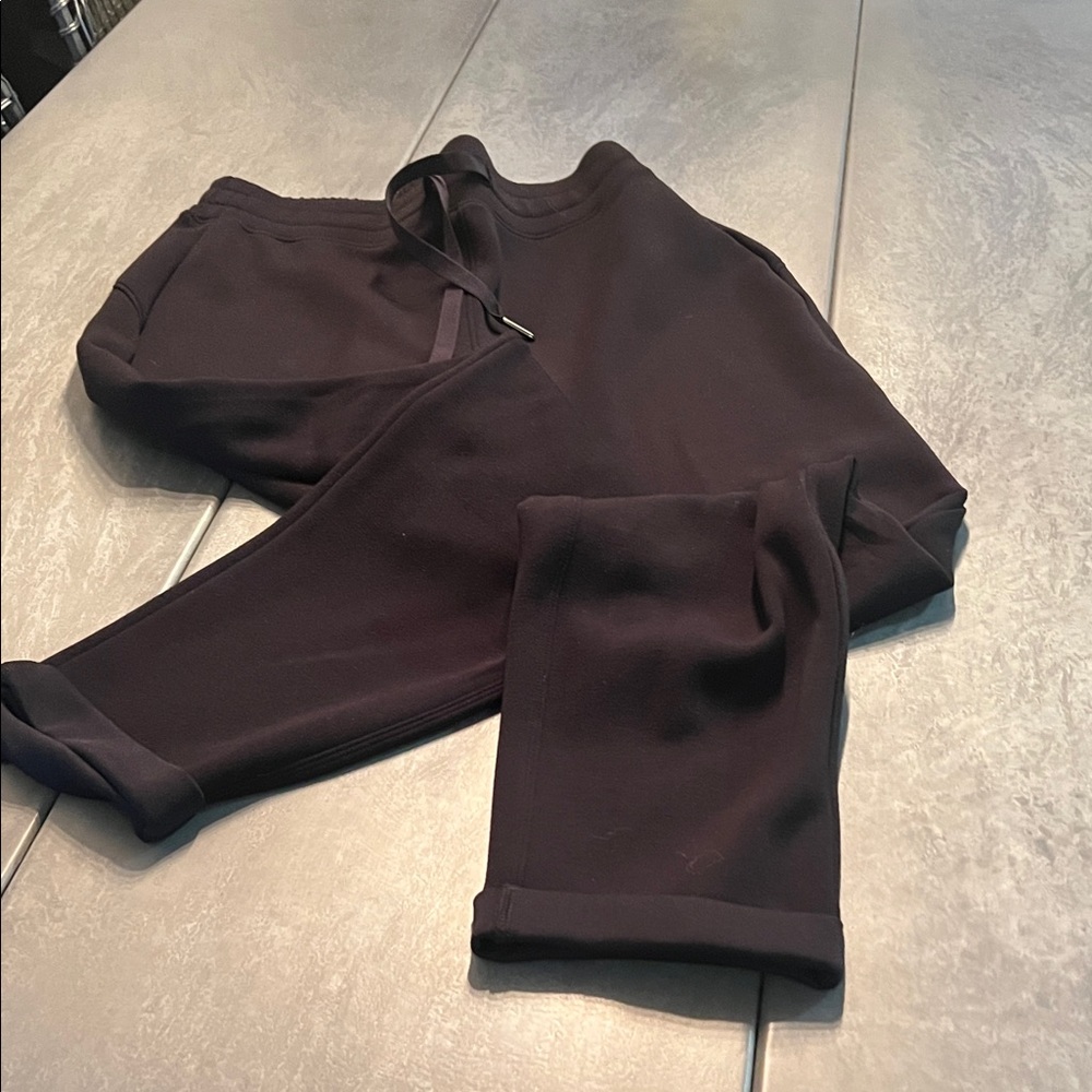 SPANX Black Cropped Ponte Ankle Pants